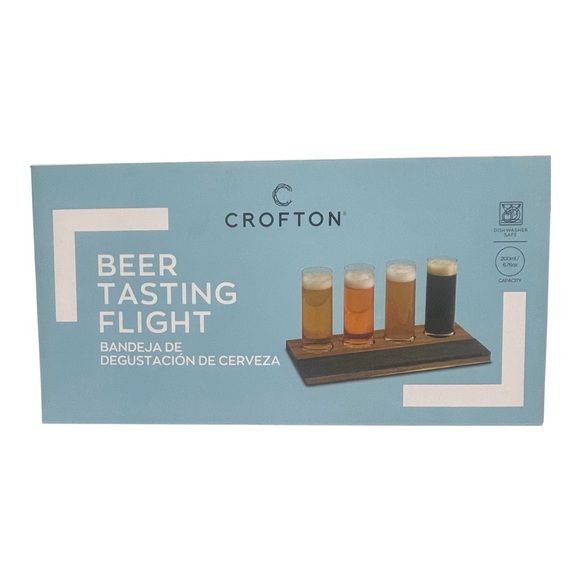 Beer Tasting Flight Set Of 4 Beer Glasses On Wood With Chalk Board By Crofton - Picture 1 of 4